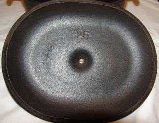 Vintage Le Creuset 25 Black Cast Iron Covered Roasting Pan Dutch Oven 