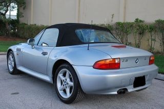 BMW Z3 & M Roadster Convertible Soft Top w/ Window 96 02 New, 6 year 