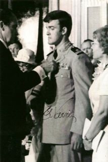 Bob Kerrey Signed Autograph Vietnam War Medal of Honor Politician RARE 