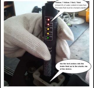 LED Brake Fluid Tester Moisture Water Indicator Compact Professional 