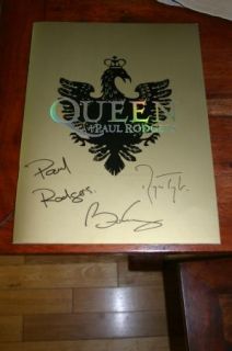 Paul Rodgers Brian May Queen Hand Signed Concert Program Booklet Mint 