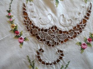 TB99 Vtg Linen Hand Embroidered Bridge Tablecloth 48 Square Point de 