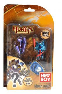 Huntik Miniatures   4 Figures   Freelancer   Cavalier   Amulet 