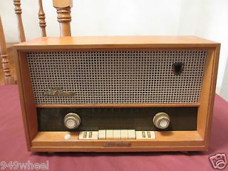 grundig majestic model 2065 vintage radio  399