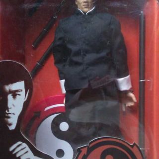 Bruce Lee 1 6 Scale Action Figure w Weapons