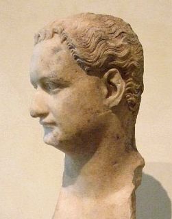 Roman Empire, Domitian, as Caesar (69 81 AD) Gold Aureus Coin.