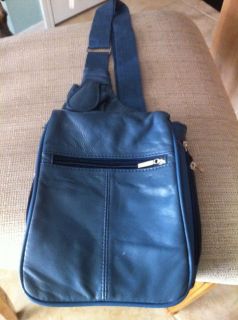  Buxton Blue Leather Shoulder Bag