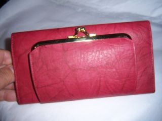 NIB Stunning Buxton Red Leather Ckbk Wallet
