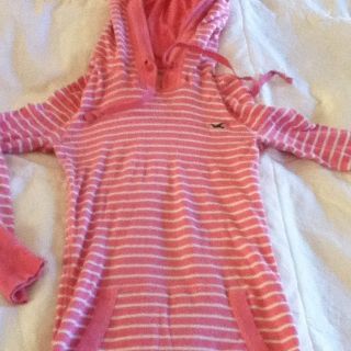 Juniors XS Hollister Pink White Striped Hoodie Shirt Top Long Sleeved 