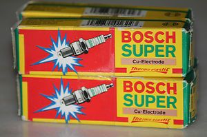 Four Bosch 7522 Spark PlugS