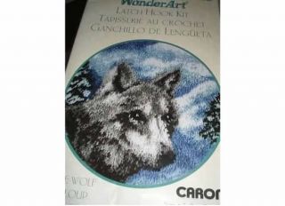 New Caron Wonderart Wonder Art Snow Lone Wolf Intl Latch Rug Hook Kit 