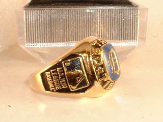   ring box supplied center is team color see many more items in our 