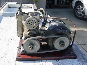 Vintage Century Electric Motor Driven Air Compressor Unit Texaco Oil 