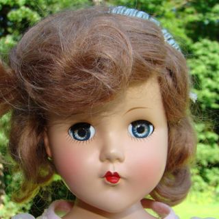   Elizabeth Doll Commemorate Prince Charles Birth Nancy Lee
