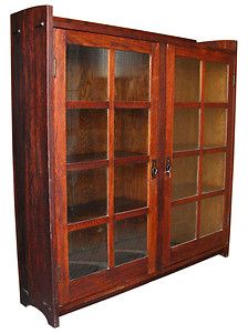 Good Antqiue Charles Stickley 2 Door Bookcase Mission Oak W1477