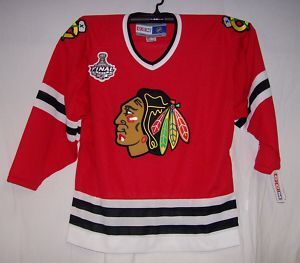 Chicago Blackhawks CCM 550 Home Jersey Large Cup Patch