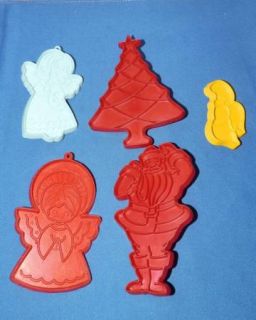 13 Christmas Plastic Cookie Cutters Hallmark Wilton Tupperware