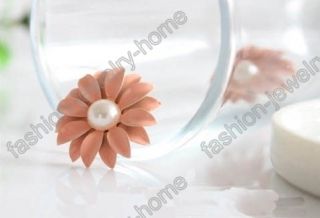 Lovely Fashion Chrysanthemum Flower Pearl Earrings Hot