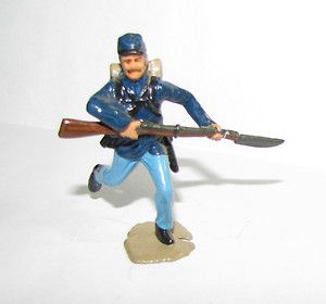Civil War Union Tin Toy Soldier Running with Rifle