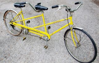 Vintage 1973 Schwinn Twinn Deluxe Tandem Bicycle Bike Yellow Rare