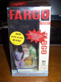  Rare Fargo Promo Ltd Ed VHS & Wood Chipper Snow Globe MIB Coen Bros