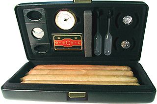 New Csonka Cigar Traveller Humidor Holds 5 Cigars Black