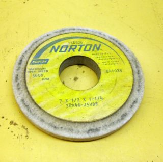 BENCH TOOL & CUTTER GRINDER GRINDING WHEEL NORTON 38A46 J5VBE 4 INCH
