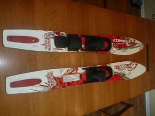  Connelly Crossfire Water Skis