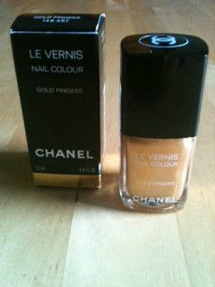 Coco Chanel GOLD FINGER nail polish NIB
