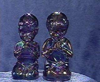 Fenton Art Glass Violet Praying Boy & Girl —