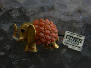 Amazing Vintage Signed Ciner Faux Coral Glass Elephant Brooch w