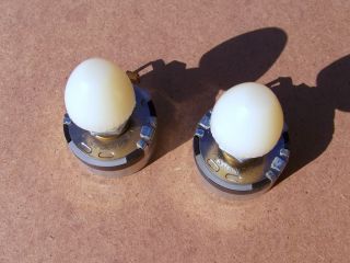Two Knurled Drive in Speaker Volume Controls with Knobs