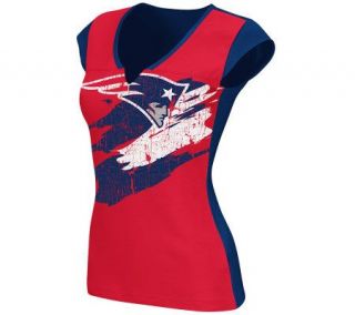 NFL New England Patriots Face Paint Split Neck T Shirt —