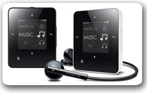 Creative Zen Style M300 8 GB Bluetooth Video  Player Wit FM