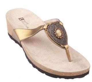 White Mountain Comfort Footbed Center Hardware Thong Sandals