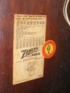 Vintage # 11C21 Zenith FM Armstrong System Short Wave Radio Cobra