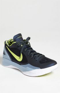 Nike Hyperdunk 2011 Low Basketball Shoe (Men)