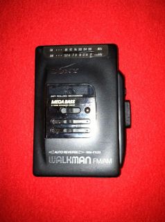 Sony Walkman FM/AM Cassette WM FX33 Mega Bass Auto Reverse Tested and