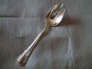  Lunt Sterling Silver Modern Victorian Teaspoon