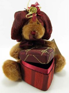 Dan Dee Plush Teddy Bear Stuffed Toy Animal w Heart Shaped Gift Box