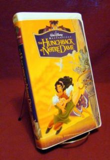 Walt Disney ~ The HUNCHBACK of NOTRE DAME ~ (VHS) White Clam Shell