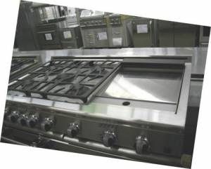 New DCS 48 Dual Fuel Range 5 Burners with Large Griddle