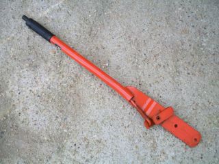 Deck Lever from Allis Chalmers 912 Riding Mower