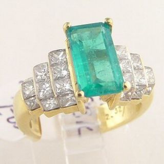 90 Ct Emerald Diamond Ladies Ring 18K Gold