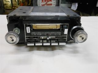 Vintage General Motors GM2700 Delco Car Radio Am FM