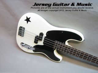 Squier by Fender Mike Dirnt P Bass White w Black Star