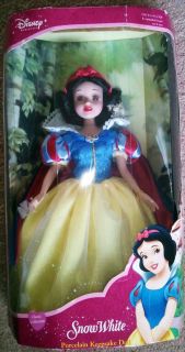 Disney Princess 14 Snow White Porcelain Doll Brass Key 2003 Brand New