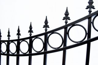 Moscow Iron Gate Dual Swing Gate Driveway Gates 18ft