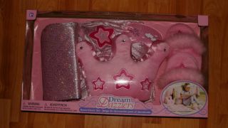 DREAM DAZZLERS ROOM DECOR SET LOT OF 4 SLIPPERS, BLANKET, PILLOW, MASK