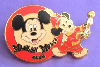 Disney Pin Le Walt Disney World Mickey Mouse Club 1 of 10 000 Pinpics